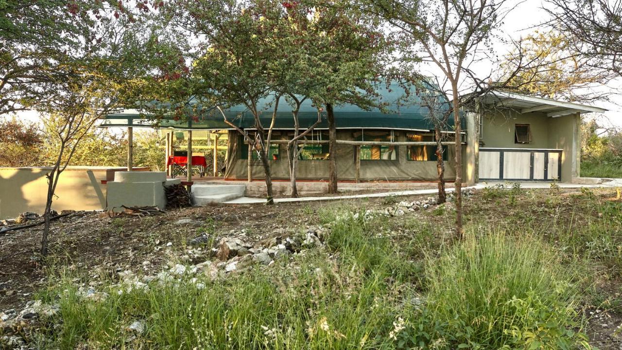 Zuricamp - Tent Madini Tsumeb Zewnętrze zdjęcie
